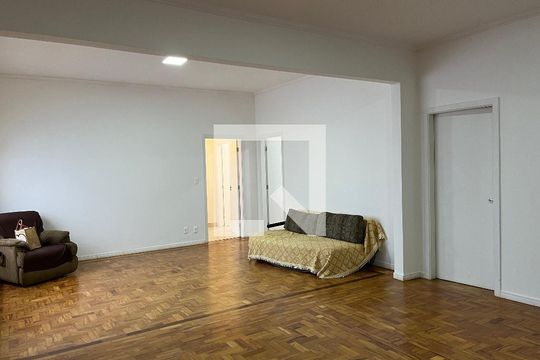 Sala de casa para alugar com 5 quartos, 430m² em Vila Romana, São Paulo