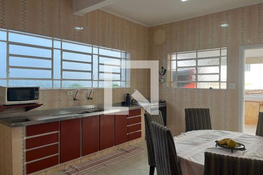 Cozinha de casa para alugar com 5 quartos, 430m² em Vila Romana, São Paulo