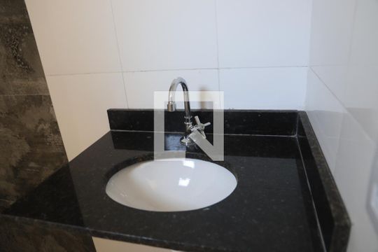 Banheiro da Suíte de apartamento à venda com 1 quarto, 26m² em Vila Pauliceia, São Paulo
