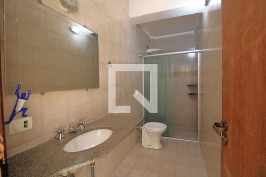 Banheiro comum de casa à venda com 3 quartos, 180m² em Planalto Paulista, São Paulo