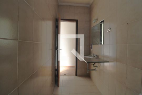 Banheiro comum de casa à venda com 3 quartos, 180m² em Planalto Paulista, São Paulo