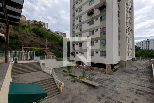 Área comum de apartamento à venda com 2 quartos, 84m² em Engenhoca, Niterói