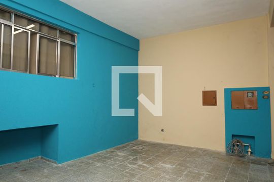 Garagem de casa à venda com 2 quartos, 94m² em Jardim Sao Carlos (zona Leste), São Paulo