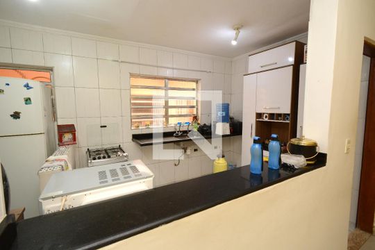 Cozinha de casa à venda com 5 quartos, 300m² em Vila Arriete, São Paulo