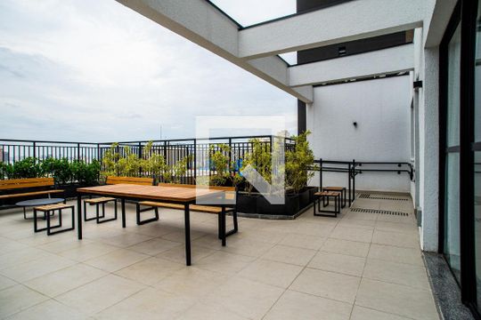Área comum de kitnet/studio para alugar com 1 quarto, 29m² em Bela Vista, São Paulo