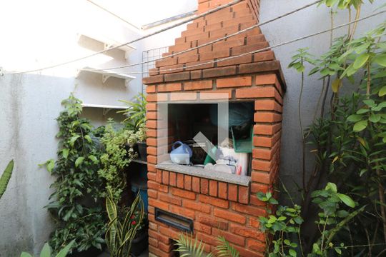 Churrasqueira de casa à venda com 2 quartos, 104m² em Jardim Vila Formosa, São Paulo