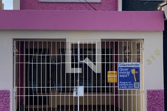 Fachada  de casa à venda com 3 quartos, 130m² em Centro, São Bernardo do Campo
