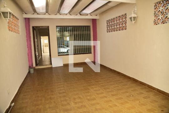 Garagem de casa à venda com 3 quartos, 130m² em Centro, São Bernardo do Campo