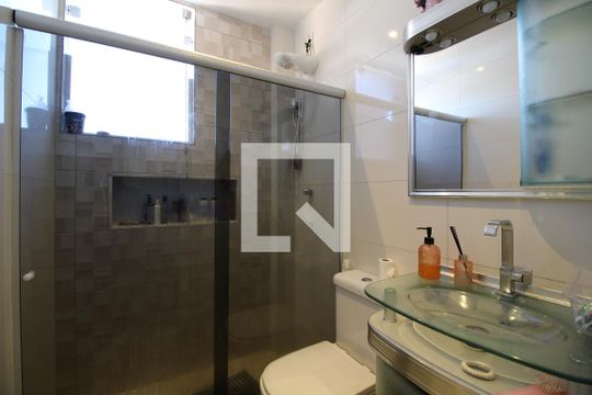 Banheiro Social piso 1 de casa de condomínio à venda com 5 quartos, 200m² em Freguesia (jacarepaguá), Rio de Janeiro