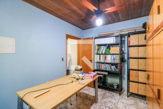 Quarto de Serviço de casa para alugar com 3 quartos, 160m² em Jardim São Luís, São Paulo