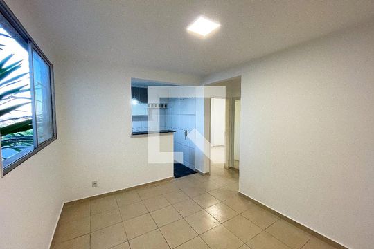 Apartamento à venda com 2 quartos, 47m² em Califórnia, Belo Horizonte