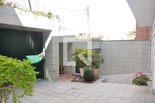 Detalhe da Garagem de casa à venda com 4 quartos, 203m² em Jardim São Paulo, São Paulo