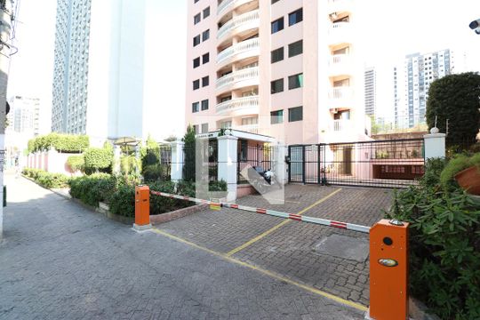 Fachada de apartamento à venda com 3 quartos, 82m² em Perdizes, São Paulo