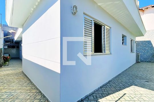 Varanda de casa à venda com 3 quartos, 195m² em Jardim Tabatinga, Guarulhos