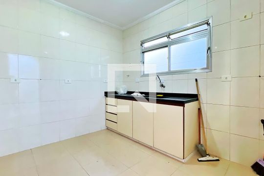 Cozinha de casa à venda com 3 quartos, 195m² em Jardim Tabatinga, Guarulhos