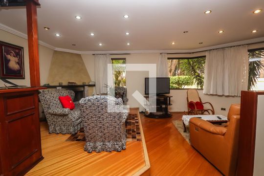 Casa de Condomínio para alugar com 4 quartos, 300m² em Chacara Nossa Senhora do Bom Conselho, São Paulo