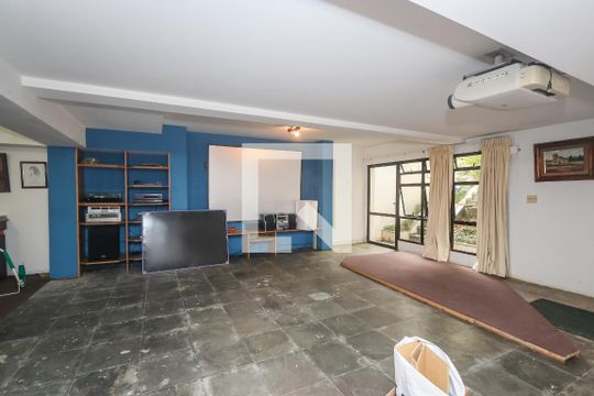 Área externa de casa de condomínio à venda com 4 quartos, 300m² em Chacara Nossa Senhora do Bom Conselho, São Paulo