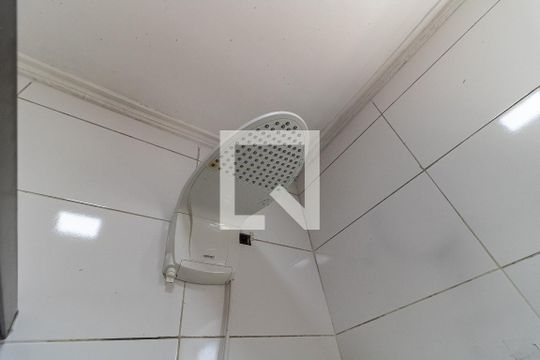 Banheiro da Casa 1 de casa à venda com 4 quartos, 150m² em Vila das Merces, São Paulo