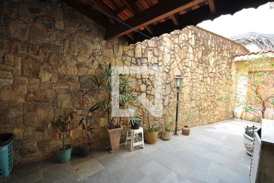 Quintal de casa à venda com 3 quartos, 458m² em Tucuruvi, São Paulo