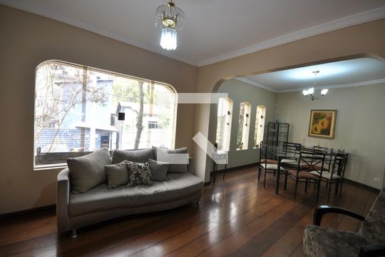 Casa à venda com 3 quartos, 458m² em Tucuruvi, São Paulo