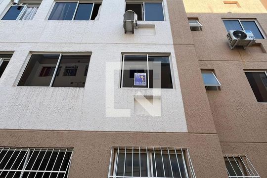 Placa Quinto Andar de apartamento para alugar com 2 quartos, 40m² em Tanque, Rio de Janeiro