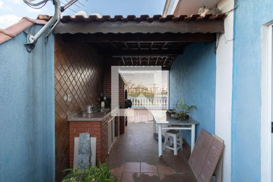 Churrasqueira de casa à venda com 2 quartos, 400m² em Jardim Maringa, São Paulo