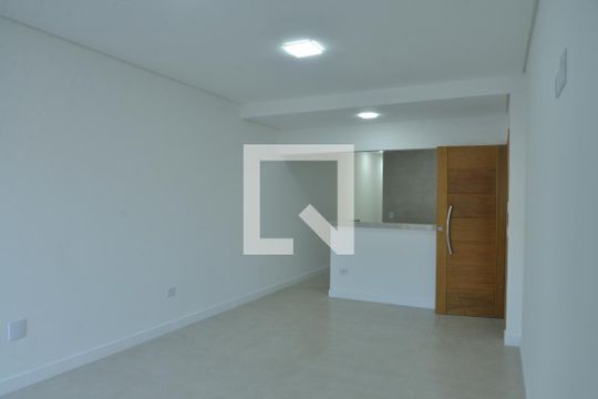 Sala de casa para alugar com 3 quartos, 270m² em Parque das Nações, Santo André