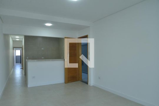 Sala de casa para alugar com 3 quartos, 270m² em Parque das Nações, Santo André