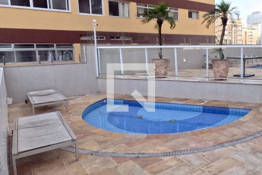 Área Comum - Piscina Infantil de apartamento para alugar com 3 quartos, 189m² em Gonzaga, Santos