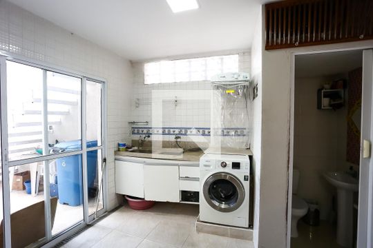 Área de Serviço de casa à venda com 3 quartos, 190m² em Instituto de Previdência , São Paulo