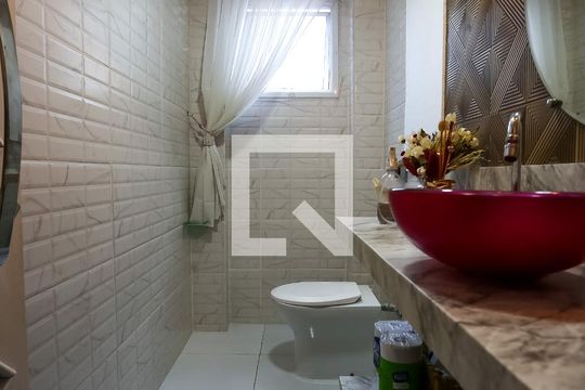 Lavabo de casa à venda com 3 quartos, 190m² em Instituto de Previdência , São Paulo
