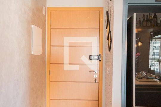 Entrada  de apartamento à venda com 2 quartos, 52m² em Santa Terezinha, São Bernardo do Campo