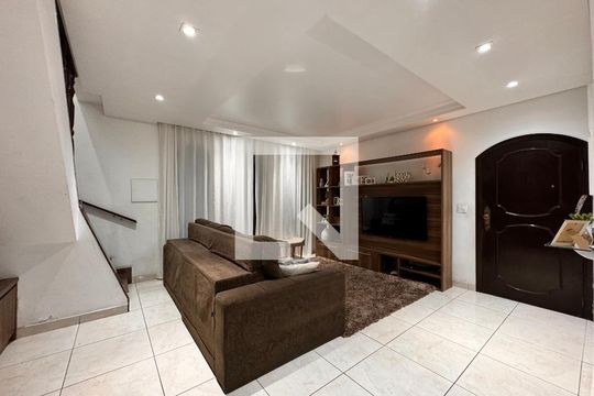 Sala de casa à venda com 4 quartos, 230m² em Vila Curuçá, Santo André