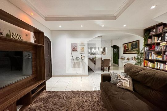 Sala de casa à venda com 4 quartos, 230m² em Vila Curuçá, Santo André