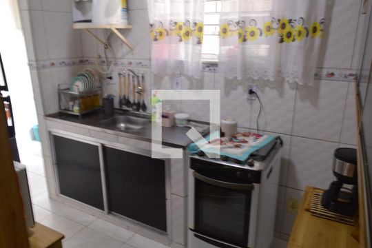 Cozinha de casa à venda com 2 quartos, 65m² em Taquara, Rio de Janeiro