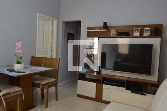 Sala de casa à venda com 2 quartos, 65m² em Taquara, Rio de Janeiro