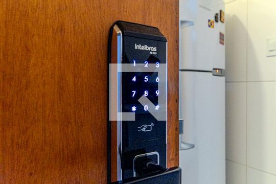 Fechadura Eletrônica de kitnet/studio à venda com 1 quarto, 33m² em Campos Elíseos, São Paulo