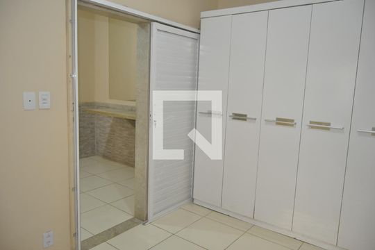 Quarto de casa para alugar com 1 quarto, 60m² em Pilares, Rio de Janeiro