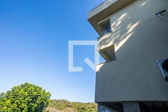 Área comum de casa de condomínio para alugar com 2 quartos, 120m² em Laranjeiras, Rio de Janeiro