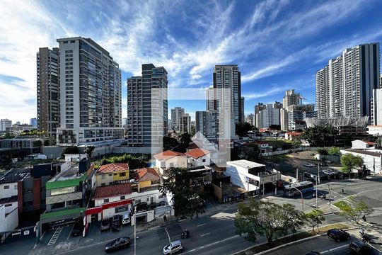 Vista de kitnet/studio à venda com 1 quarto, 40m² em Jardim das Acácias, São Paulo
