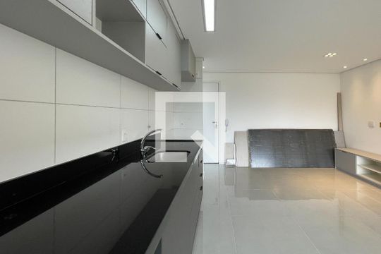 Cozinha de apartamento à venda com 2 quartos, 52m² em Jardim do Mar, São Bernardo do Campo