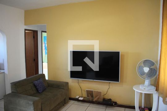 Apartamento para alugar com 2 quartos, 70m² em Santa Cruz Industrial, Contagem