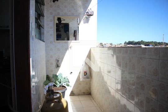 Área de Serviço de apartamento para alugar com 2 quartos, 70m² em Santa Cruz Industrial, Contagem