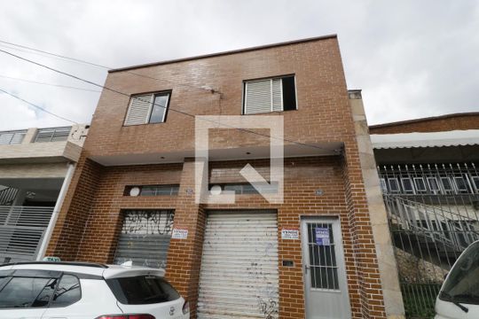Fachada de casa à venda com 2 quartos, 200m² em Chácara Mafalda, São Paulo