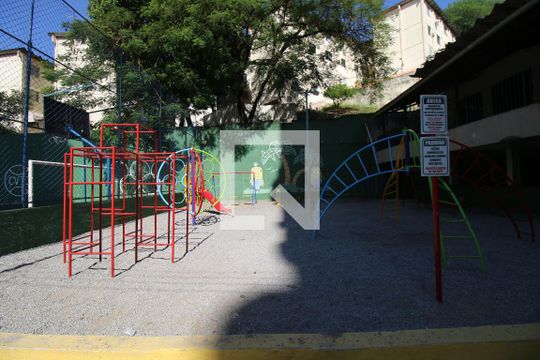 Área comum - Parquinho de apartamento para alugar com 2 quartos, 55m² em Tomás Coelho, Rio de Janeiro
