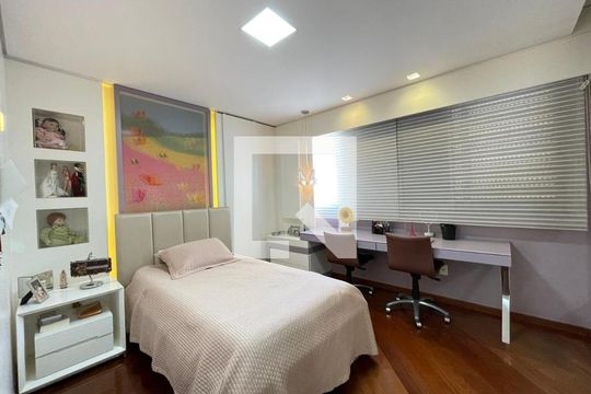 Quarto 4 de apartamento à venda com 4 quartos, 276m² em Savassi, Belo Horizonte