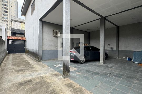 Área de Serviço de casa para alugar com 4 quartos, 400m² em Jardim Iracema/aldeia, Barueri