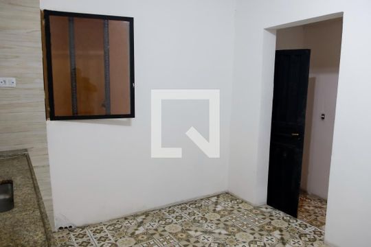 cozinha de casa para alugar com 1 quarto, 42m² em Cipava, Osasco