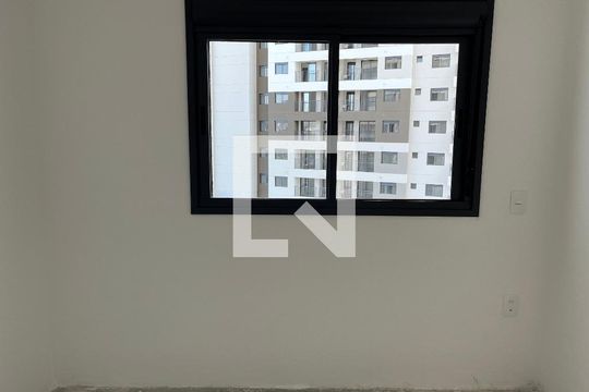 Quarto de apartamento à venda com 1 quarto, 47m² em Vila Anastácio, São Paulo