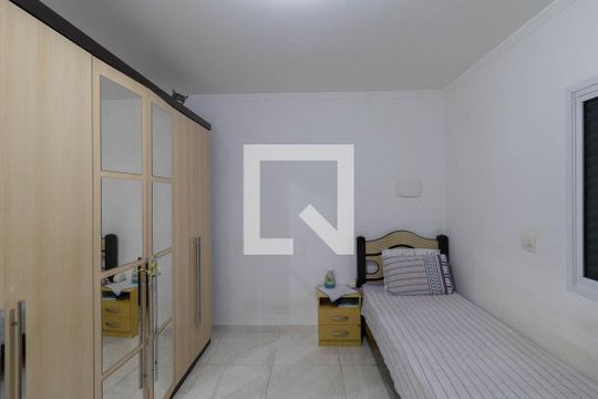 Quarto de casa à venda com 2 quartos, 125m² em Jardim Marabá, São Paulo